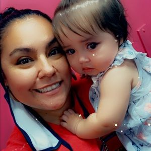 Meet your Posher, Danielle